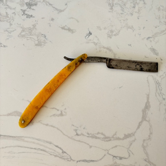 Antique Straight Razor by Original Pipe Razor - Picture 9 of 11